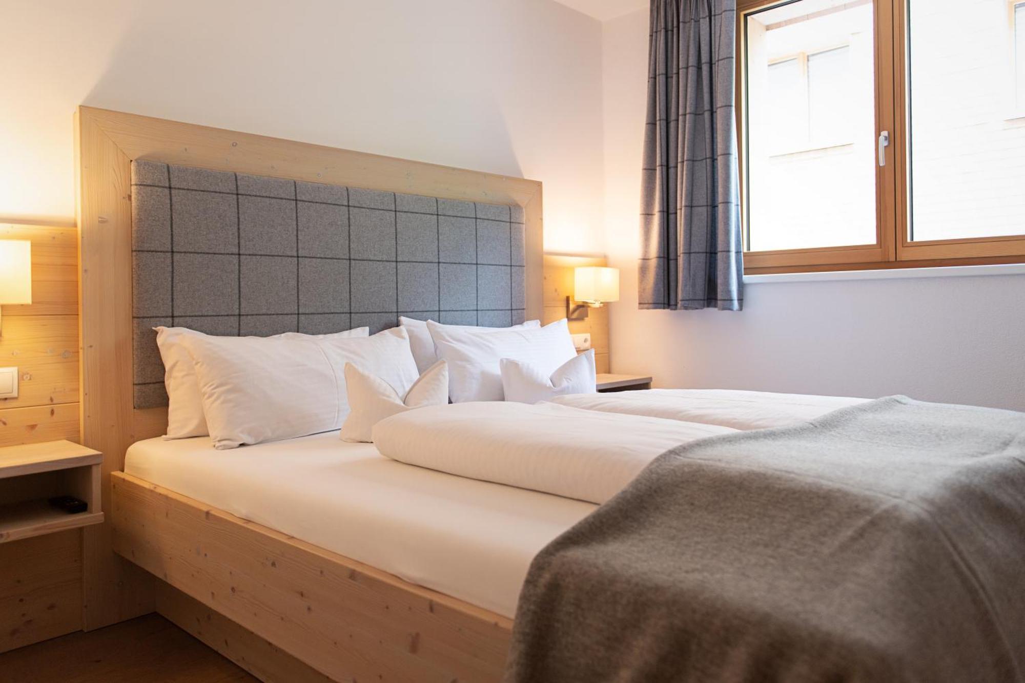 Kraeuter & Spa-Hotel Das Schaefer - Adults Only Fontanella Extérieur photo